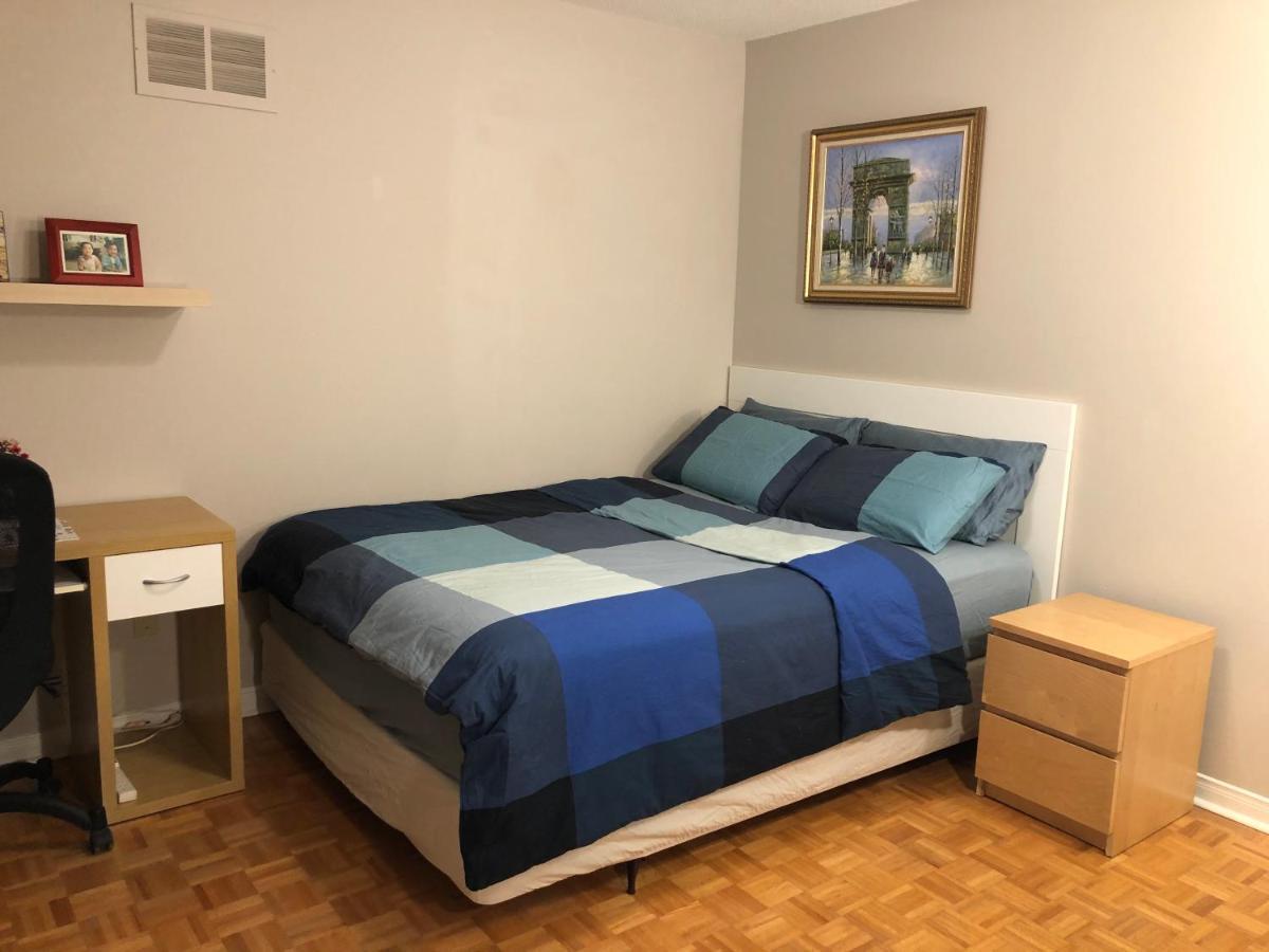 Comfort Rooms Near Toronto Airport Mississauga Room photo