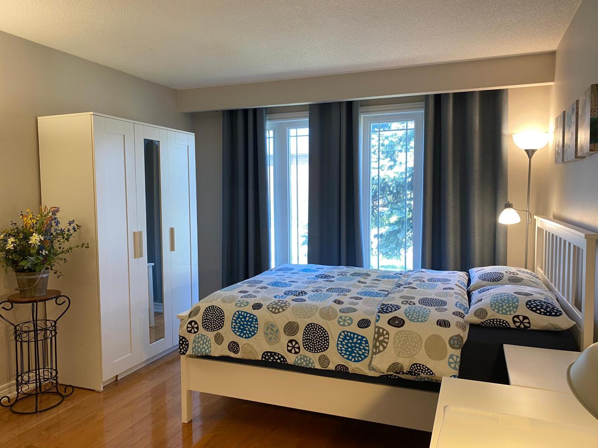 Comfort Rooms Near Toronto Airport Mississauga Room photo