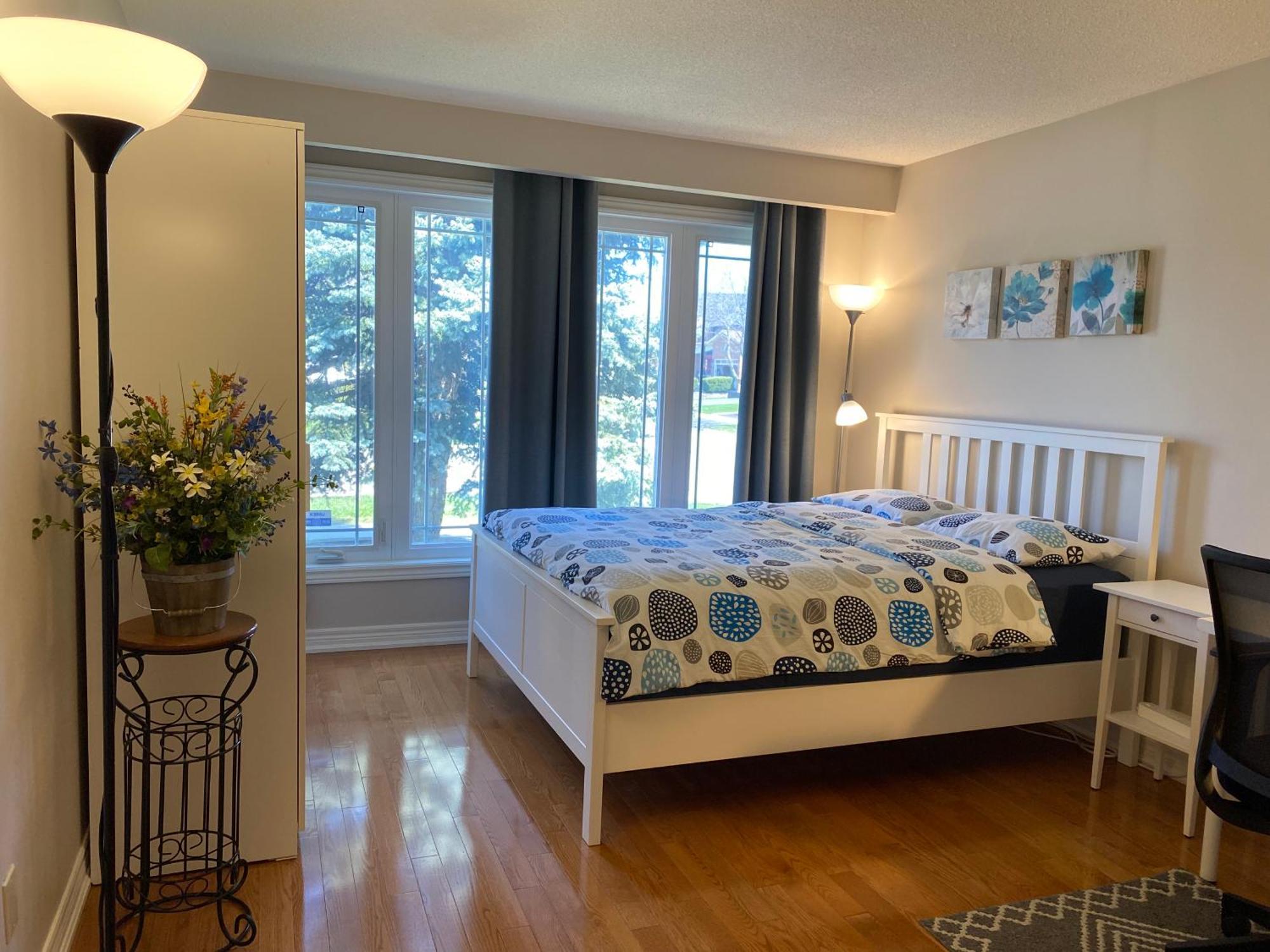 Comfort Rooms Near Toronto Airport Mississauga Room photo