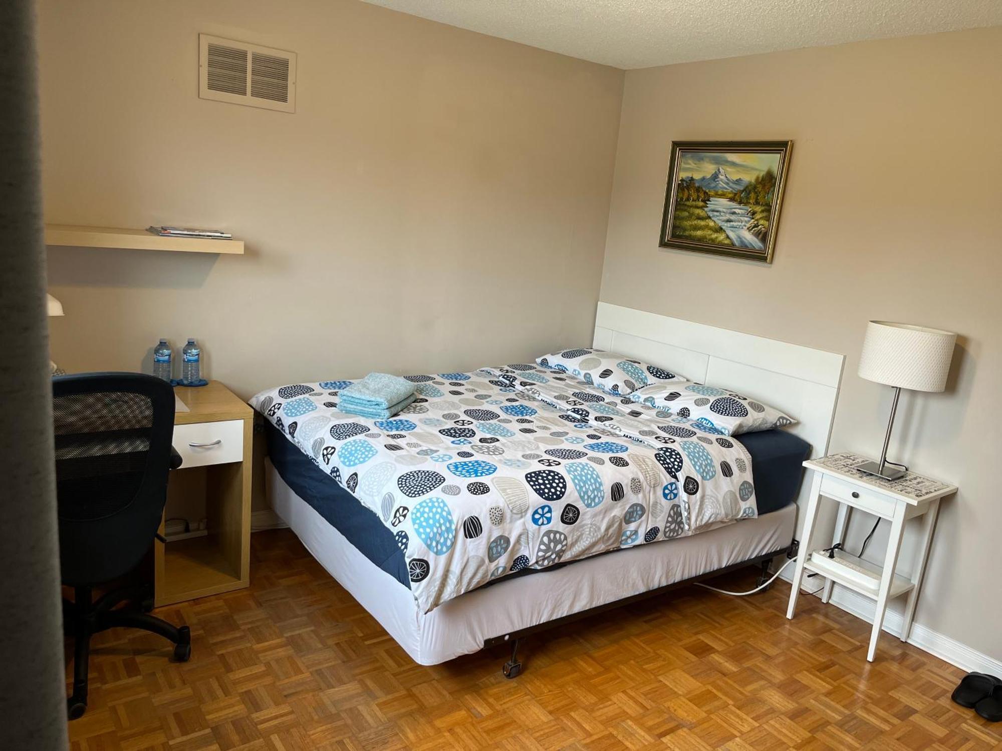 Comfort Rooms Near Toronto Airport Mississauga Room photo